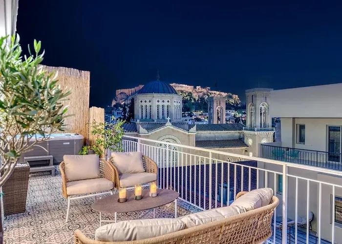 Luxury Apt With Acropolis View Balcony And Jacuzzi