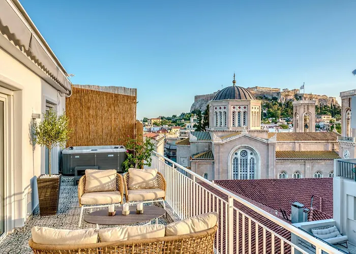 Luxury Apt With Acropolis View Balcony And Jacuzzi