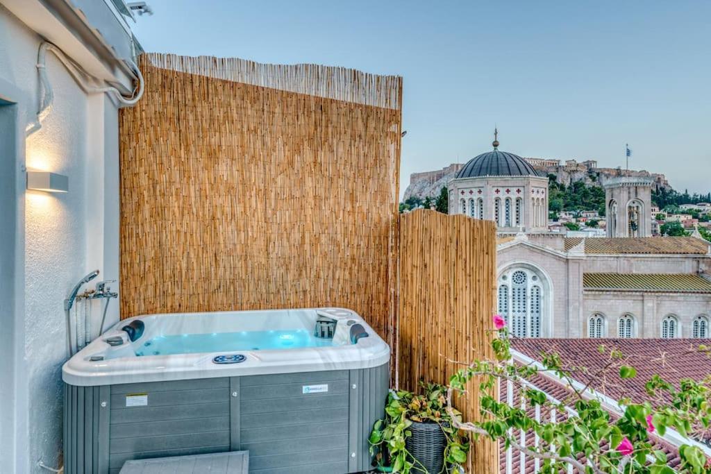 Luxury With Acropolis View Balcony And Jacuzzi