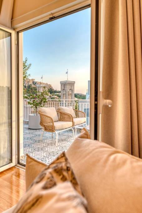 Apartment Luxury With Acropolis View Balcony And Jacuzzi *