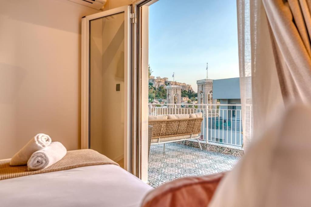 Luxury With Acropolis View Balcony And Jacuzzi