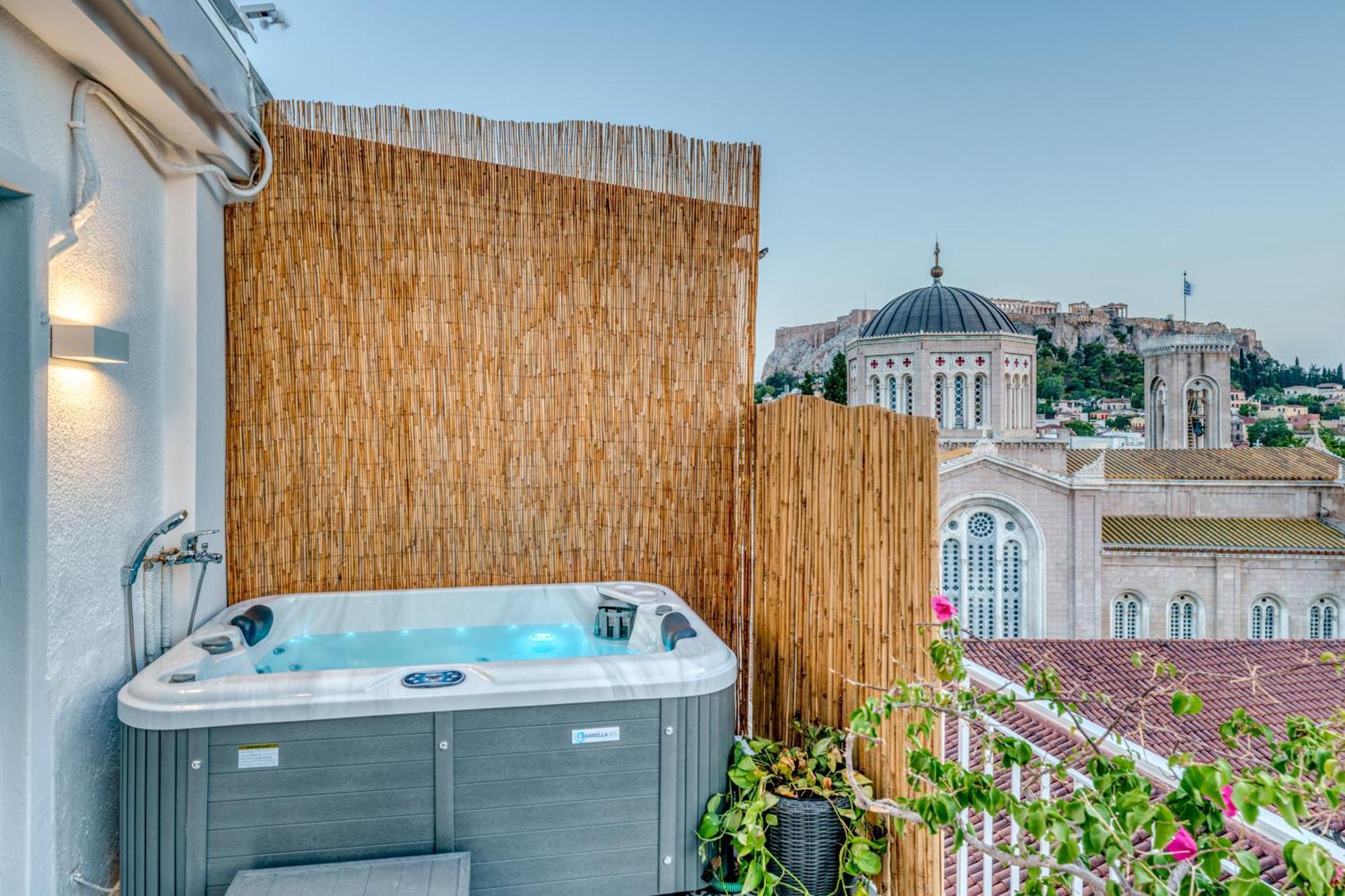 Apartment Luxury With Acropolis View Balcony And Jacuzzi Athens